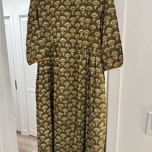 YOMA Nursing Breastfeeding Friendly Green Patterned Midi Dress